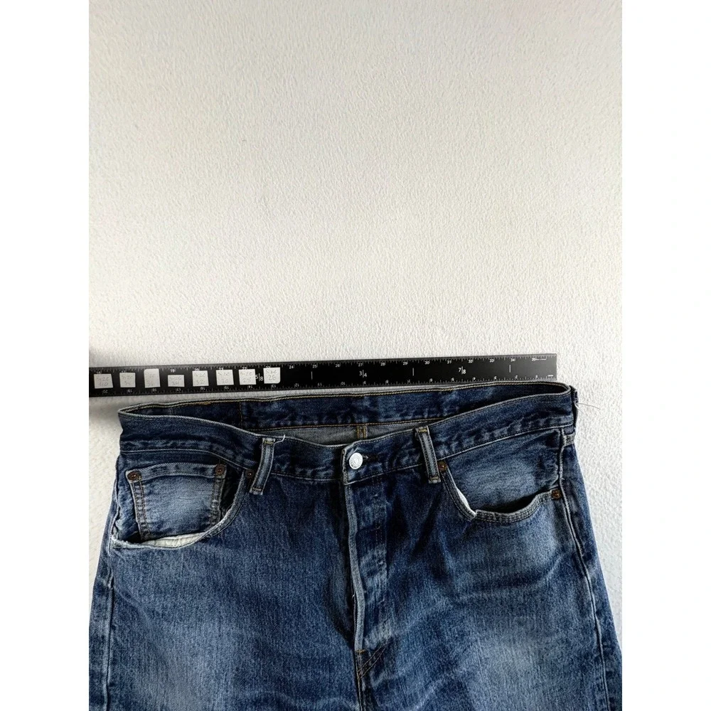 Levi's 501 Original Fit Jeans Mens 38x30 Blue Denim Medium Wash Straight Leg